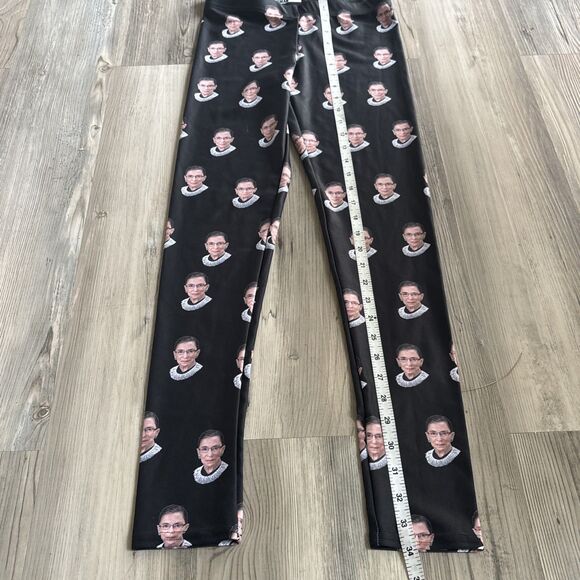 NWOT RBG Ruth Bader Ginsburg Leggings Phenomenal Woman Size Small - Picture 5 of 8